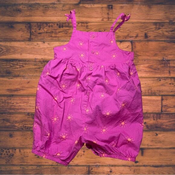 5 for $25🔥Carter's Hot Pink Sun Print Short Romper Baby Size 9 Months - Picture 2 of 4
